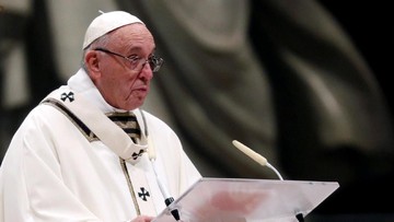 Paus Fransiskus Ubah Terjemahan Satu Kalimat Doa Bapa Kami