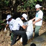 Puncak HKAN 2020, BBKSDA NTT Gelar Bersih Sampah di TWA Camplong