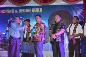 Sekot Kupang Ikut Launching dan Bedah Buku Go Adonara
