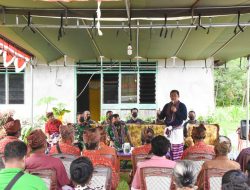 Pangdam IX/Udayana Kembali Dialog Dengan Masyarakat di Desa Kainoni