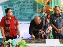 Gubernur Laiskodat Resmikan Gedung Rawat Inap dan HCU RSUD Kalabahi dan Gedung UPTD Puskesmas Mebung