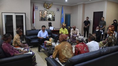 Temui Penjabat Wali Kota Kupang, Aliansi Masyarakat Adat Fatukoa Minta Perbaikan Jalan