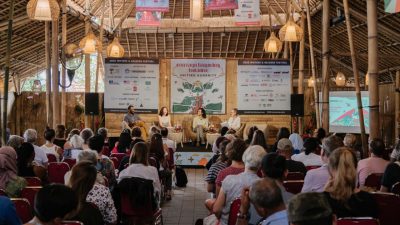 Tiga Anak Muda NTT Ikut Ubud Writers and Readers Festival 2022 di Bali